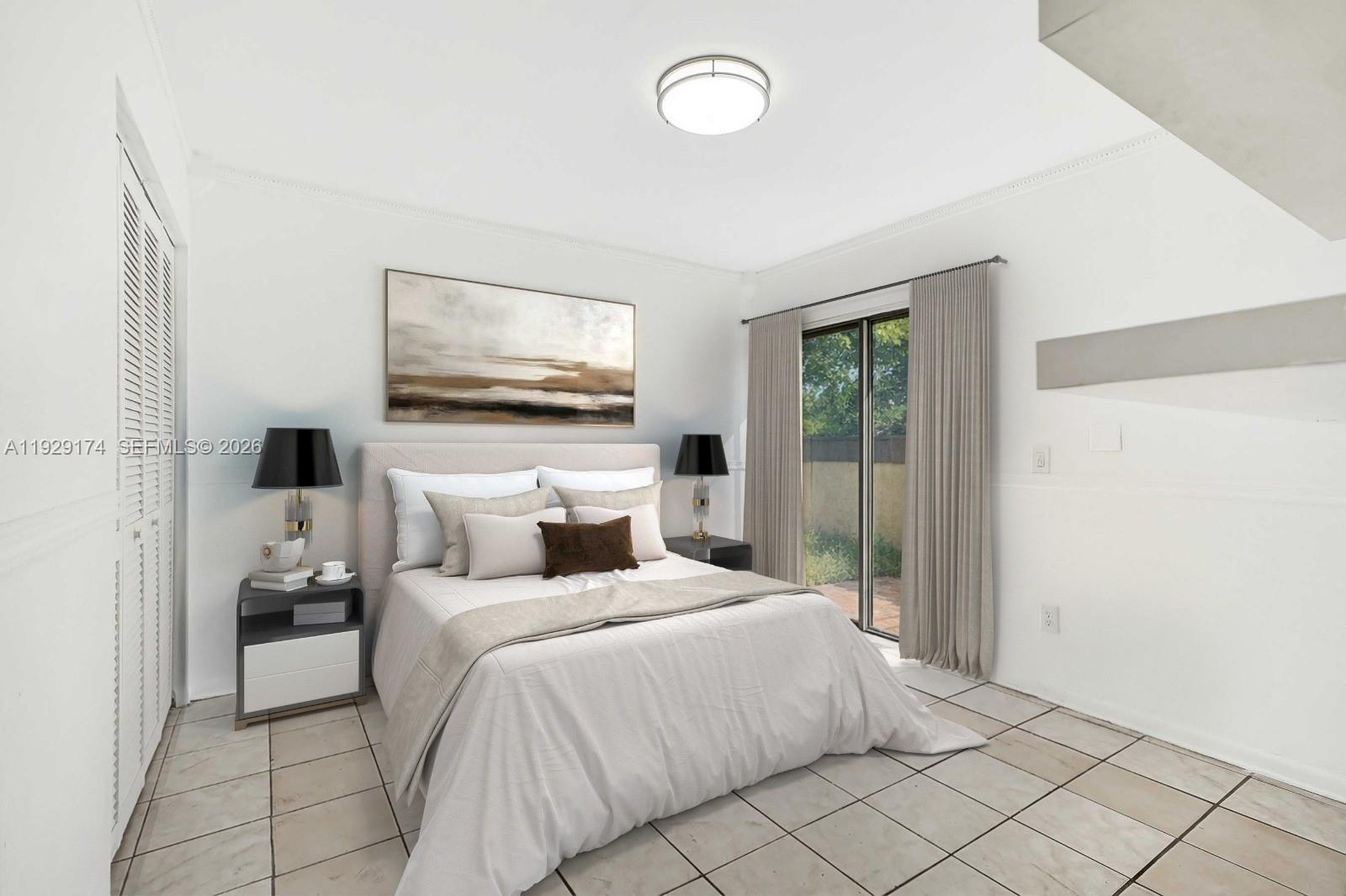 SKY LAKE VILLAS 1ST ADDN - Residential