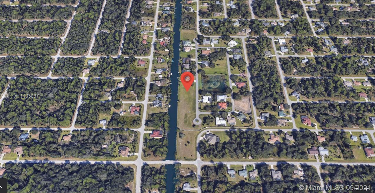 Port Charlotte Sect 31 - Land