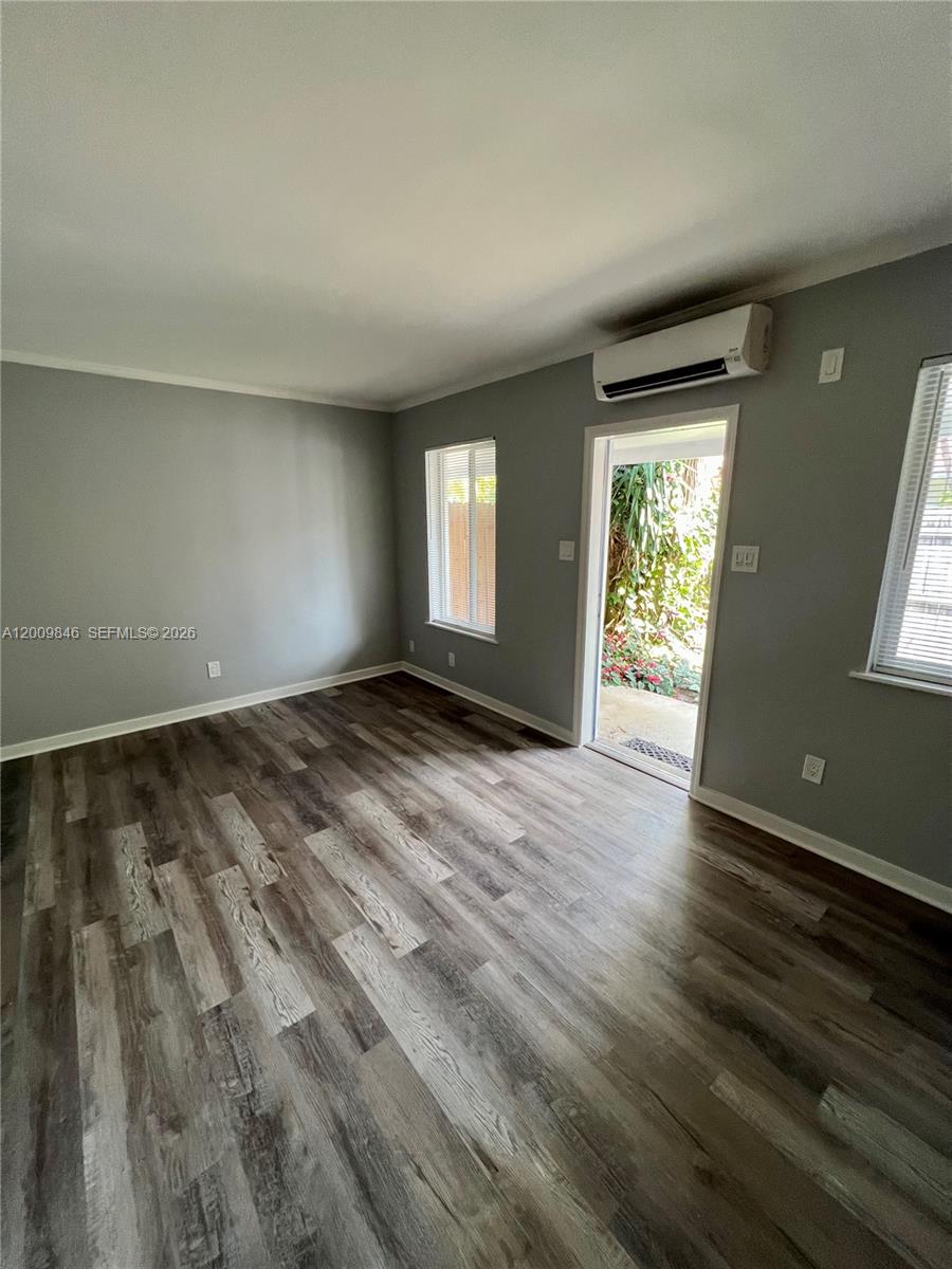 ASTRA CONDO - Residential