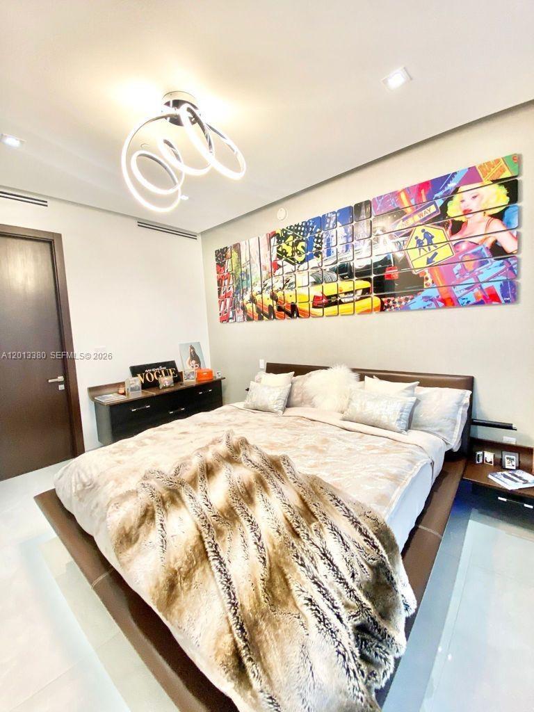 JADE SIGNATURE CONDO - Residential Lease