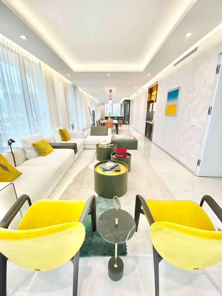 JADE SIGNATURE CONDO - Residential Lease