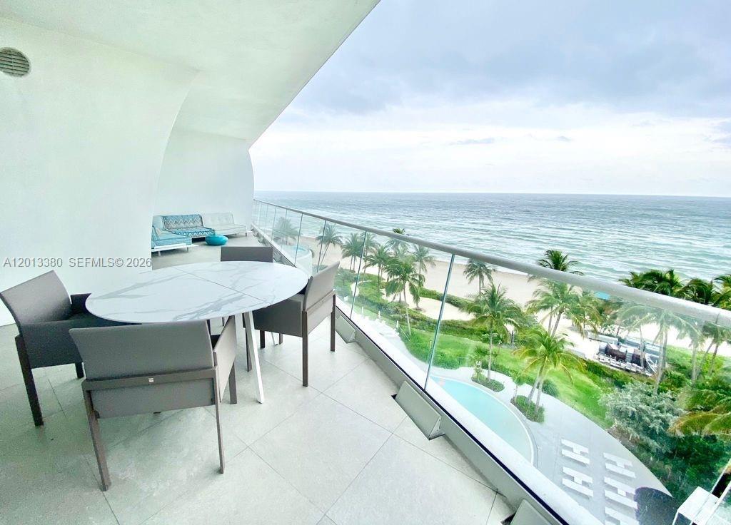 JADE SIGNATURE CONDO - Residential Lease