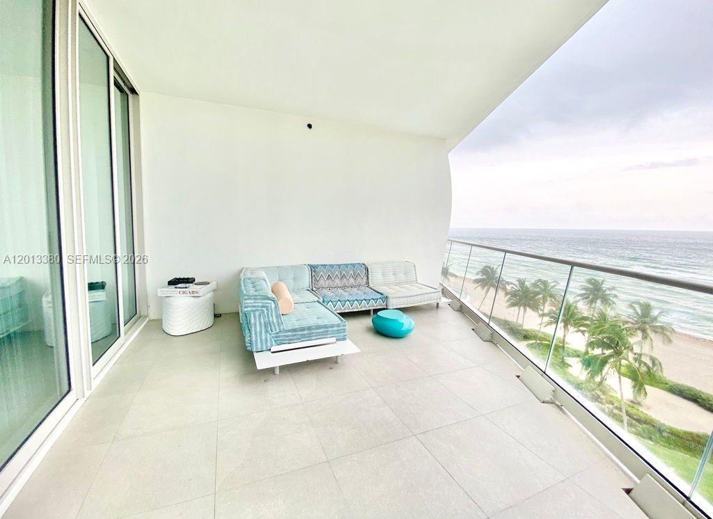 JADE SIGNATURE CONDO - Residential Lease