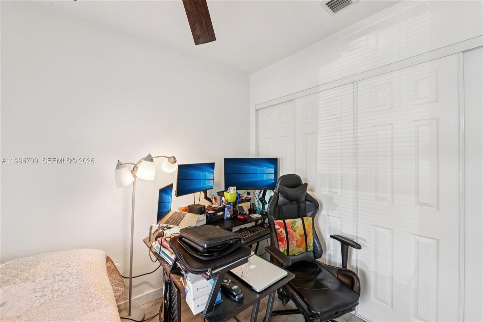 LESLIE ESTATES SEC 2 - Residential