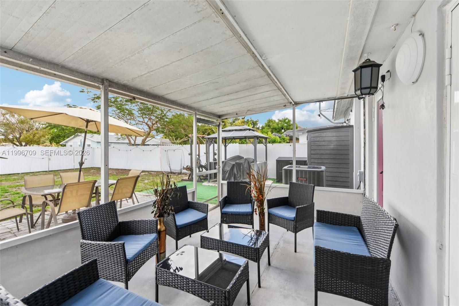 LESLIE ESTATES SEC 2 - Residential