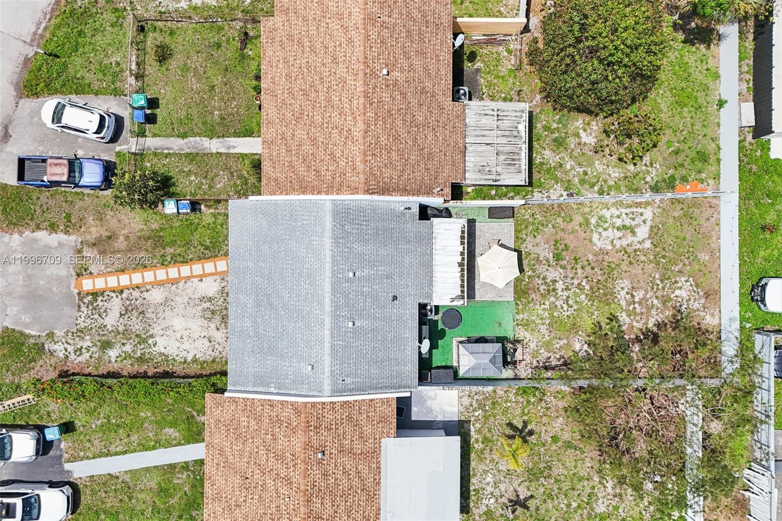 LESLIE ESTATES SEC 2 - Residential