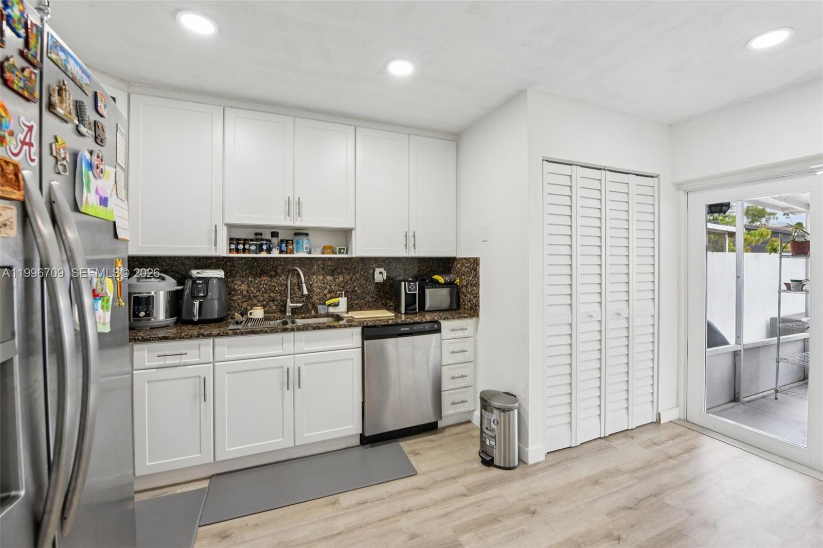 LESLIE ESTATES SEC 2 - Residential