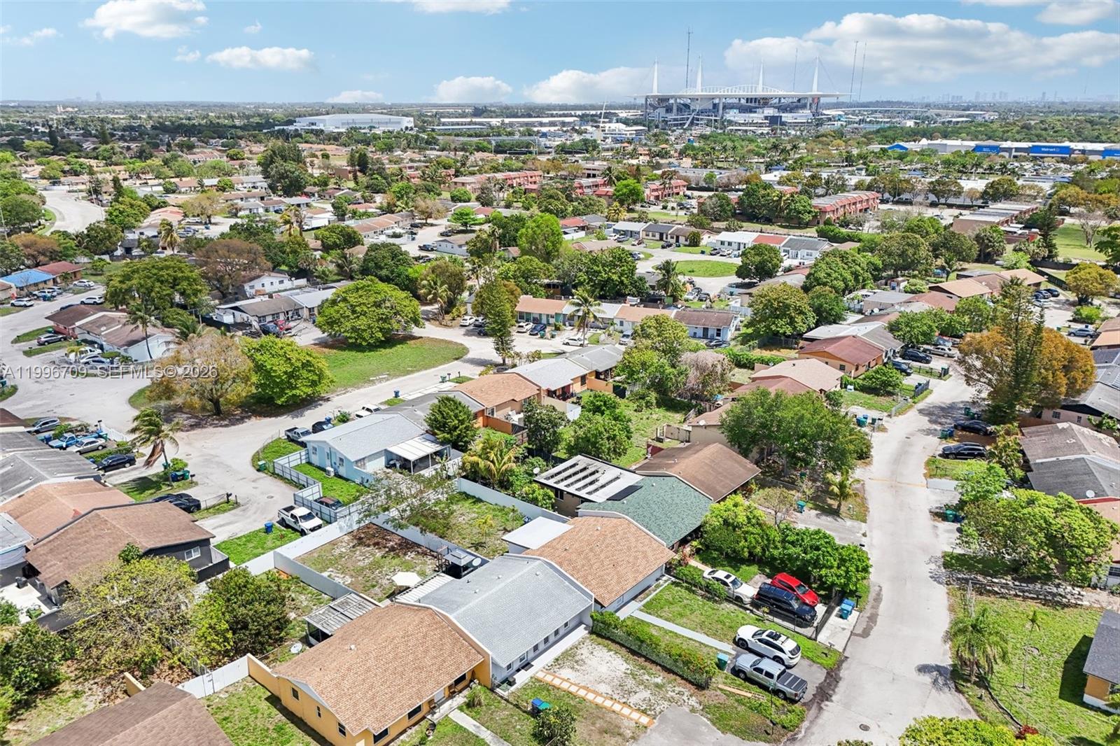 LESLIE ESTATES SEC 2 - Residential