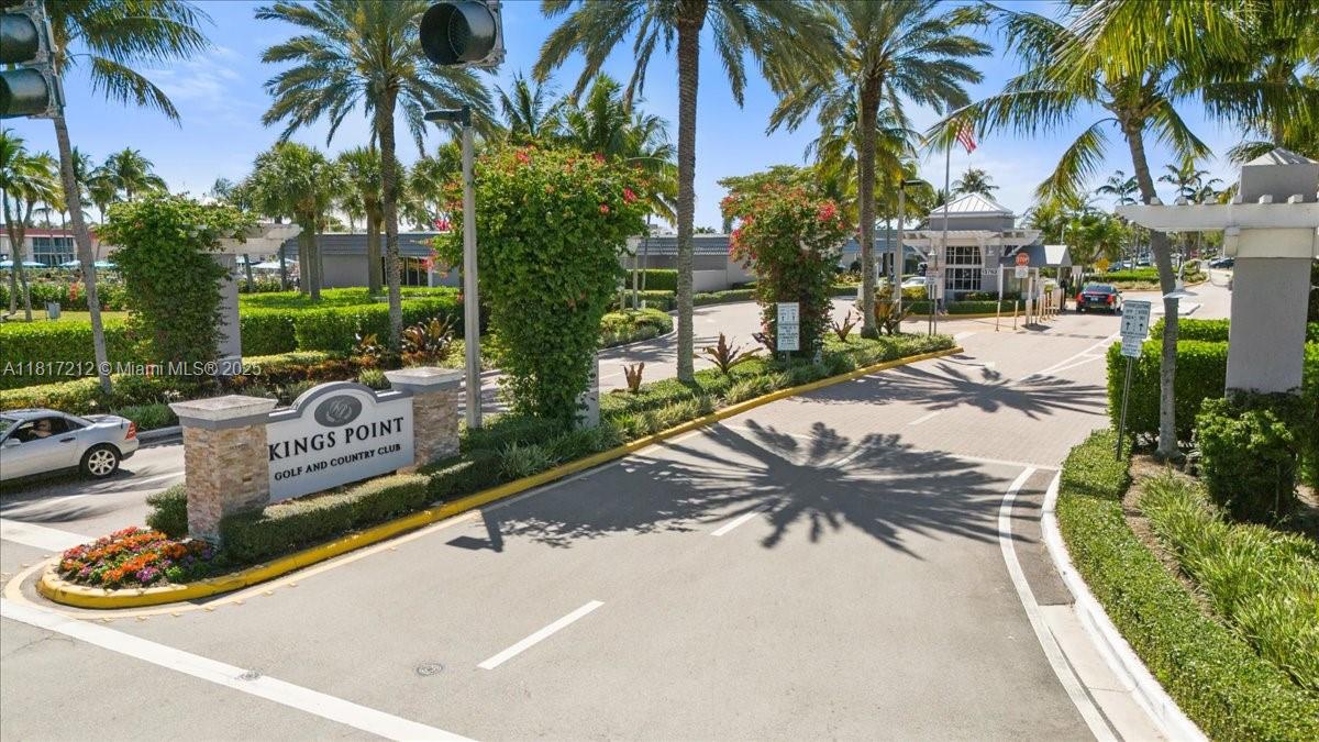 KINGS POINT BRITTANY COND - Residential Lease