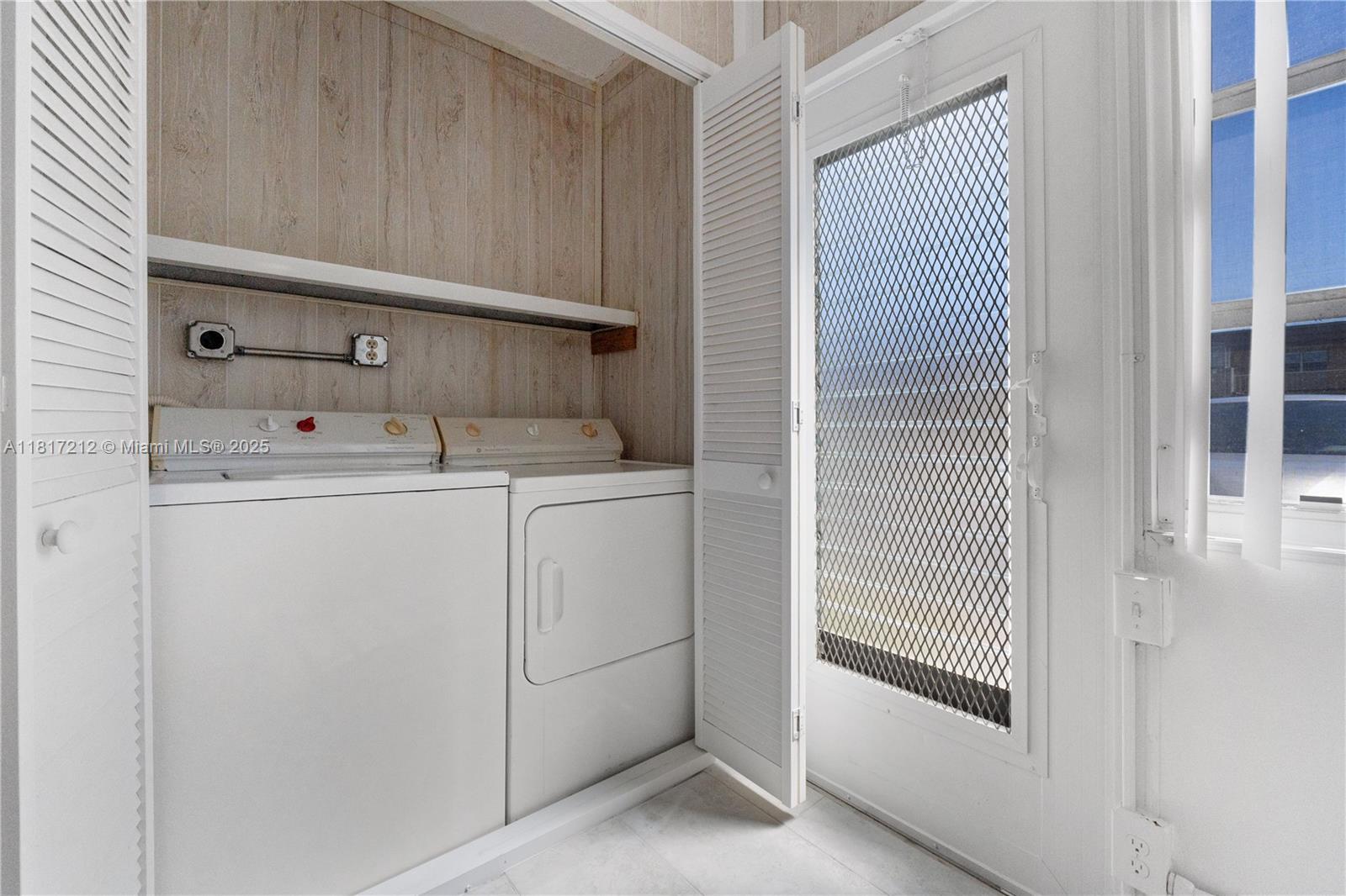KINGS POINT BRITTANY COND - Residential Lease