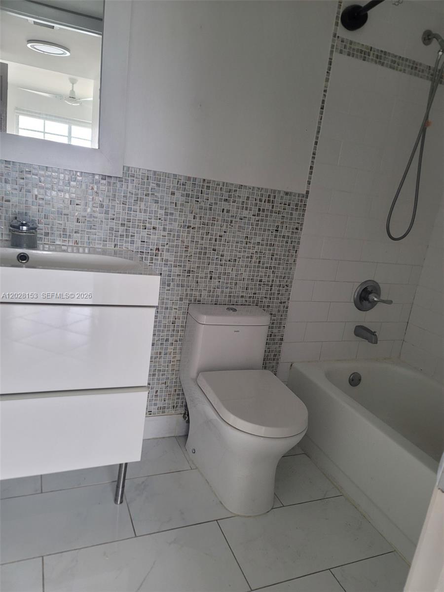 LAKE BEACH CLUB CONDO - Residential