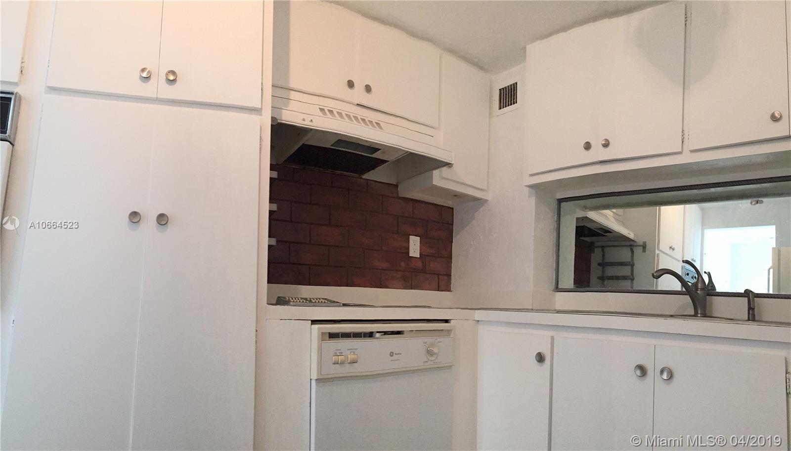 BAY PARK TOWERS CONDO - Residential Lease