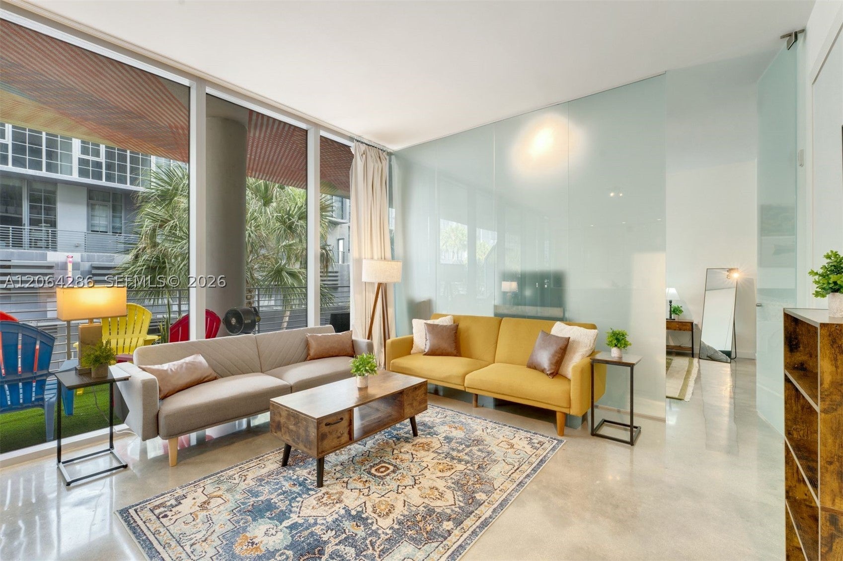 250 NW 24th St 2B