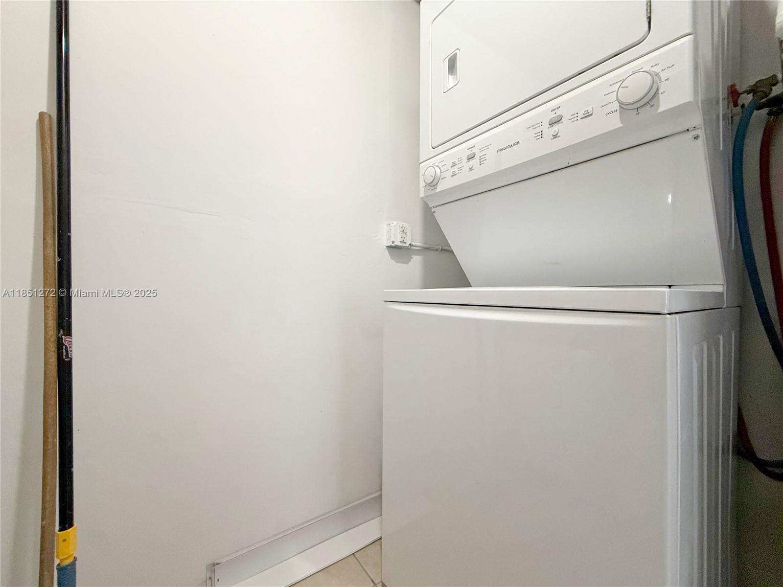 CORR PL FLAGAMI 2ND ADDN - Residential