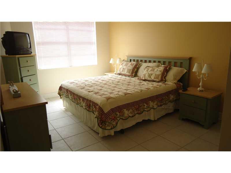 THE HEMISPHERES CONDO - Residential Lease