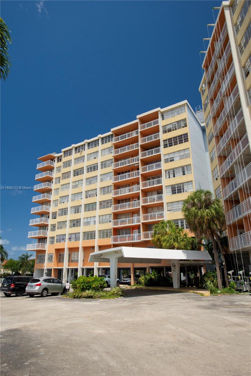 2025 NE 164th St 301