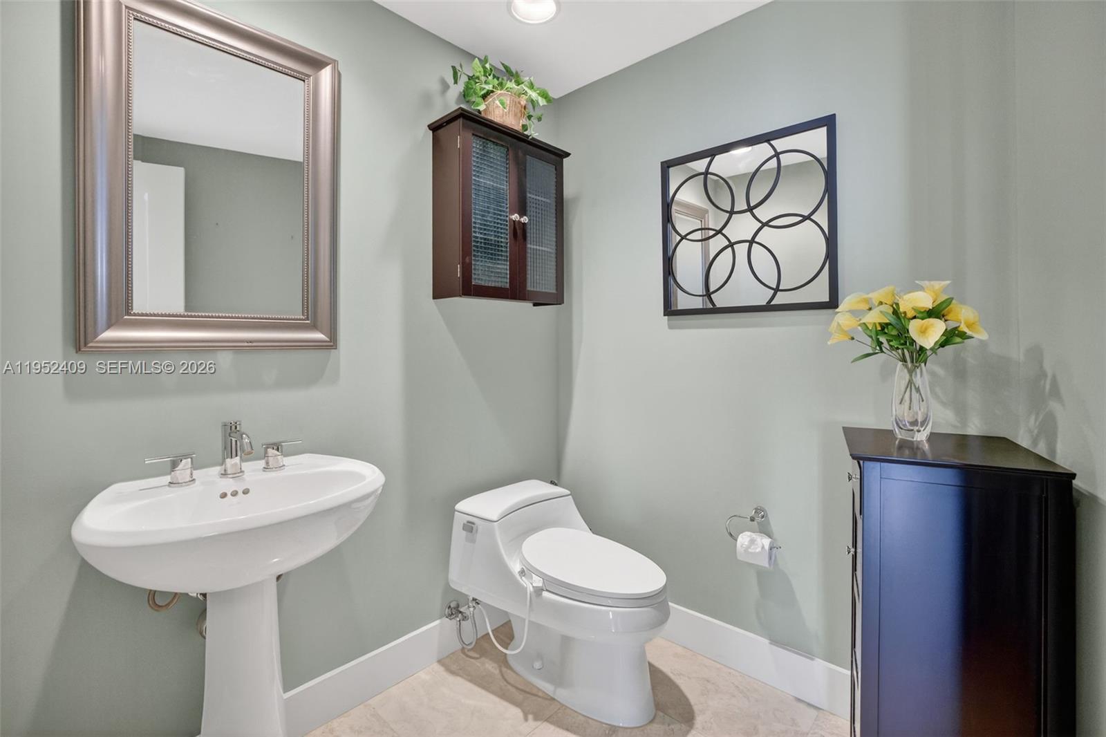 PLAZA AT OCEANSIDE (THE) - Residential