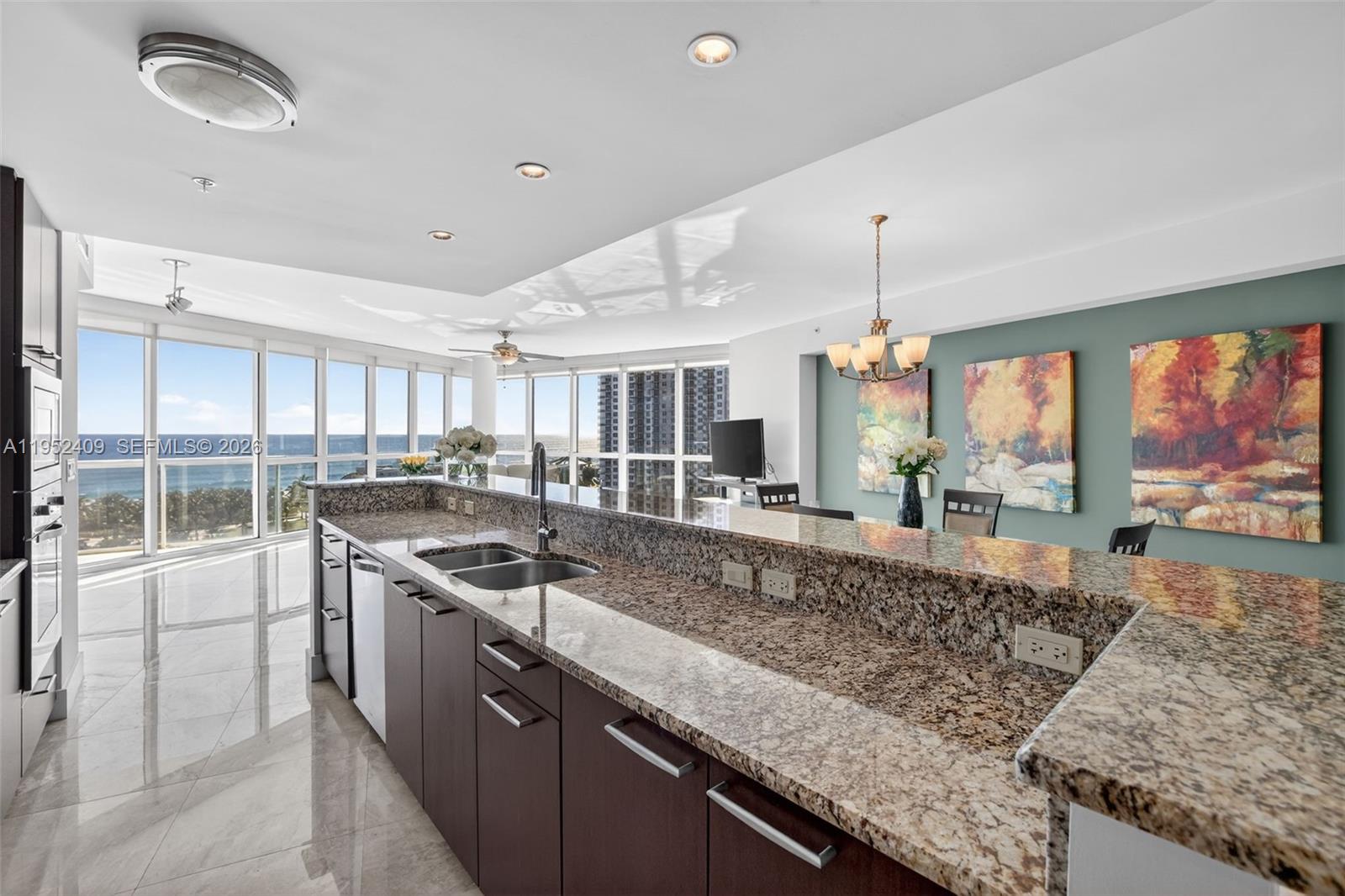 PLAZA AT OCEANSIDE (THE) - Residential