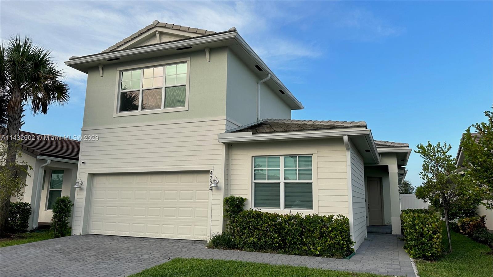 Discover modern luxury in this pristine Deerfield Beach home! Built in 2021, this 4-bedroom, 3-bathroom gem offers spacious living with an open concept design. Enjoy the convenience of a 2-car garage and revel in upgraded features like the master closet and cabinets in the laundry room and garage. Located in a new gated community, you'll have access to resort-style amenities including a pool, gym, and clubhouse. Don't miss the chance to live in style – schedule a tour today!