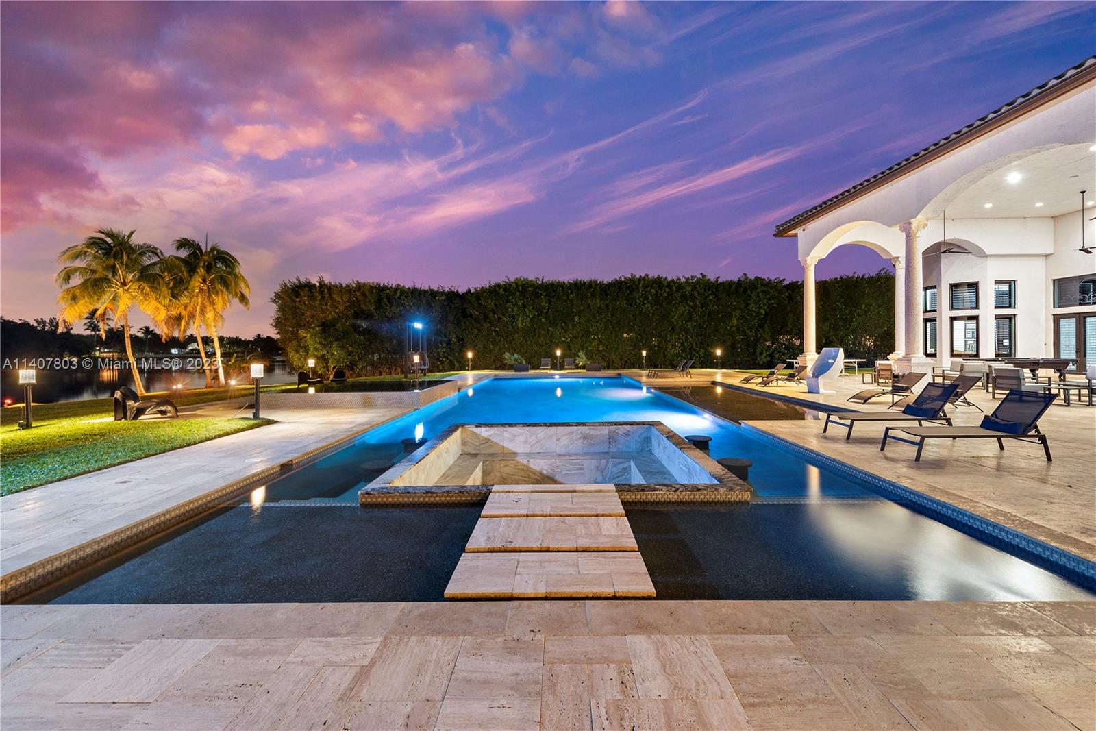 EXOTIC ACRES - Residential