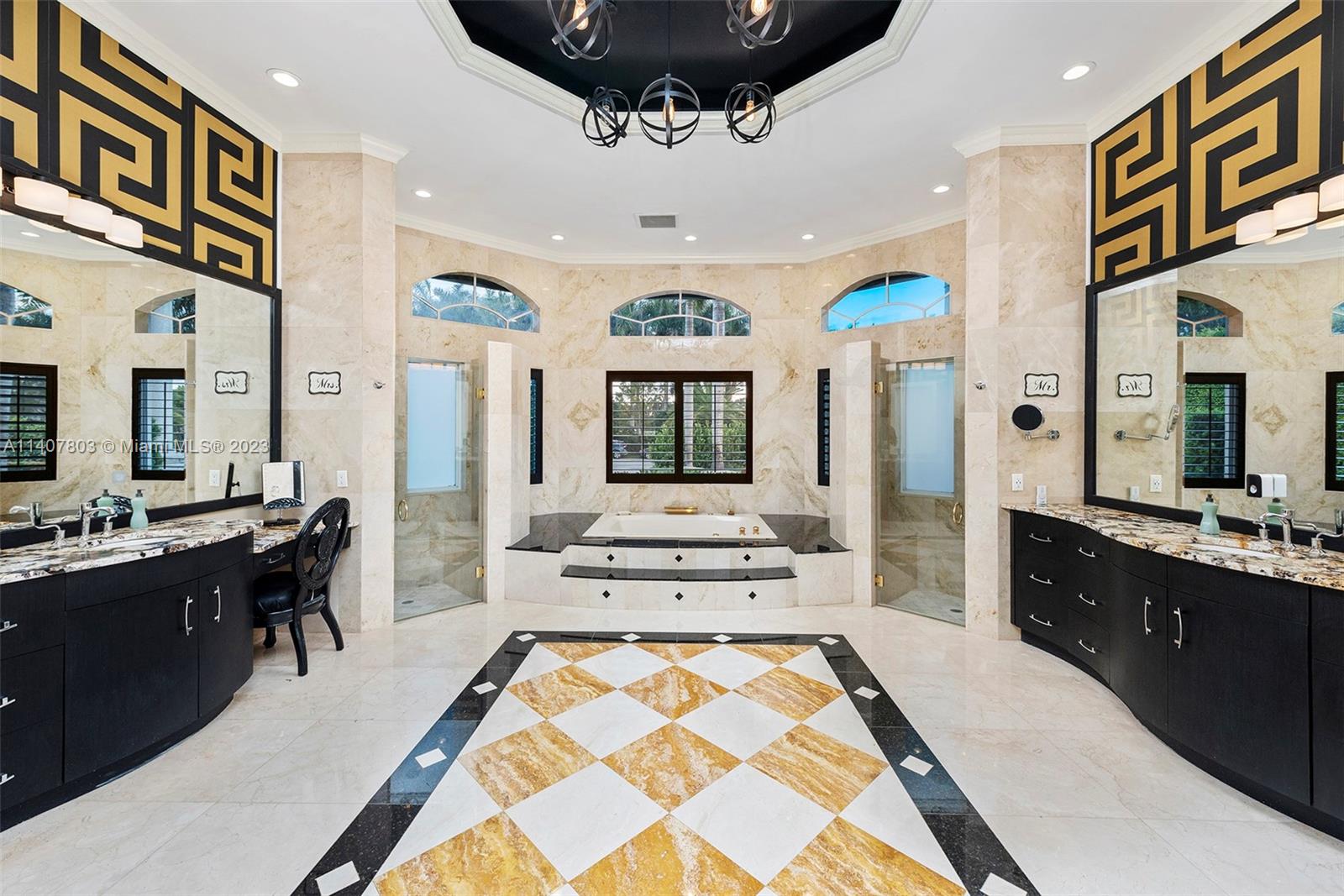 EXOTIC ACRES - Residential