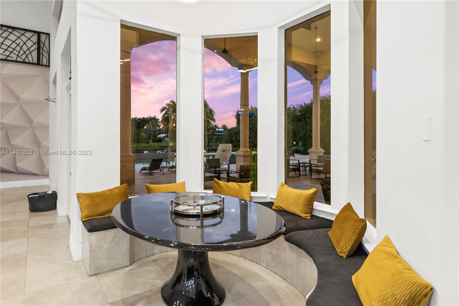 EXOTIC ACRES - Residential