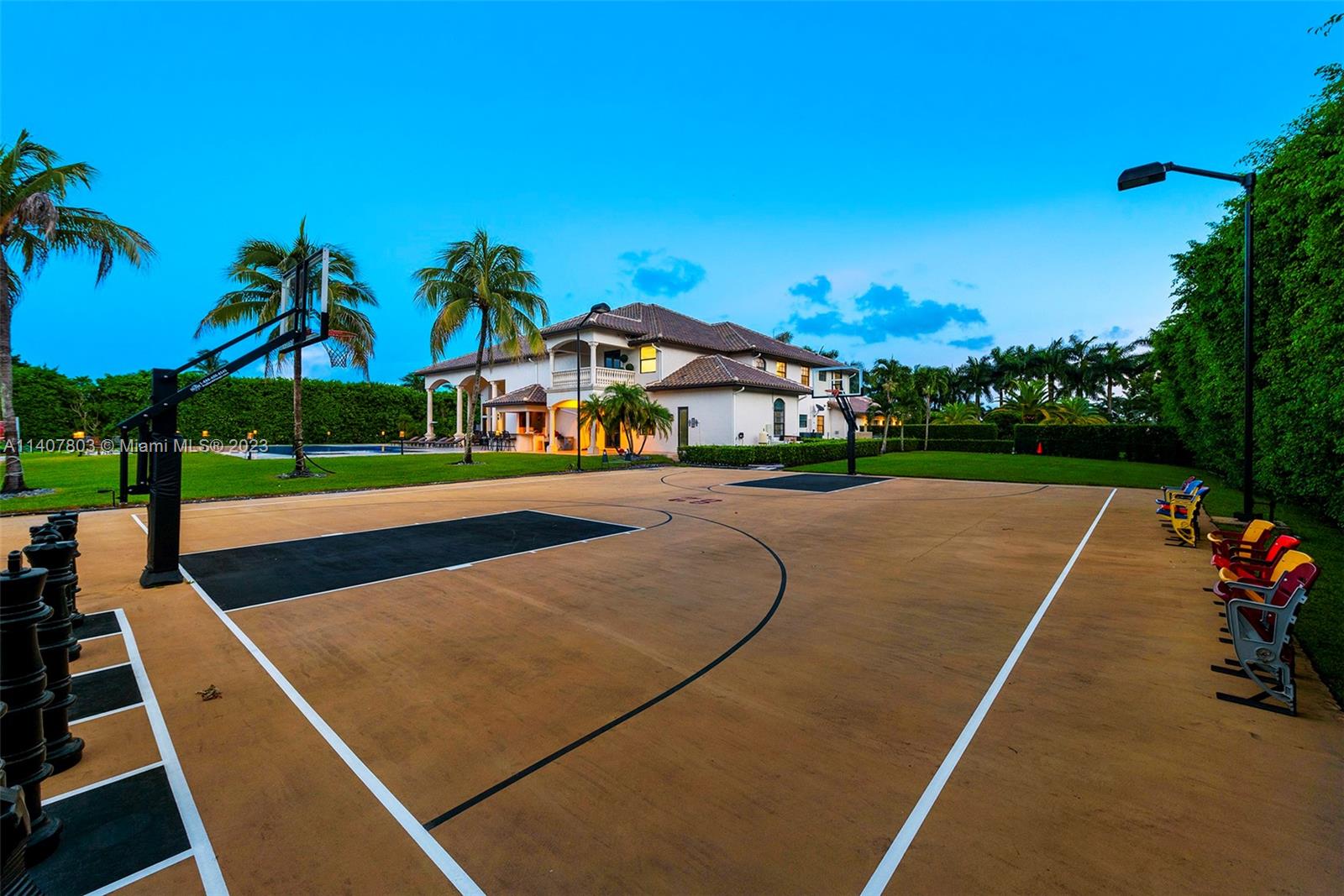 EXOTIC ACRES - Residential