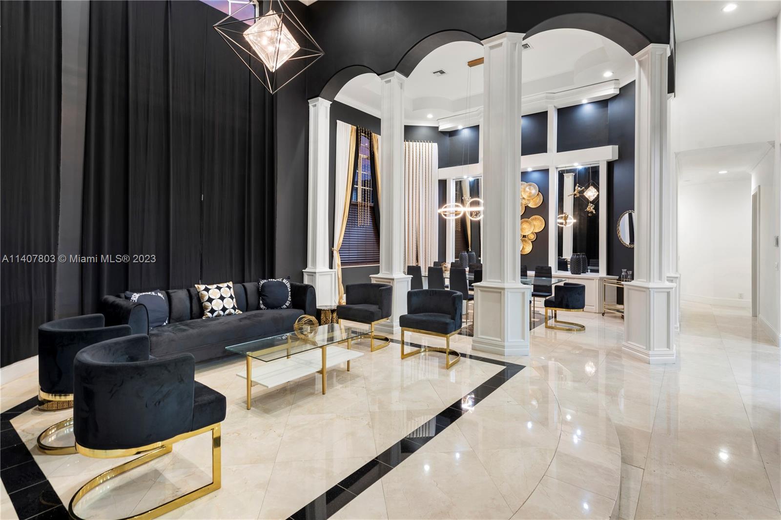 EXOTIC ACRES - Residential