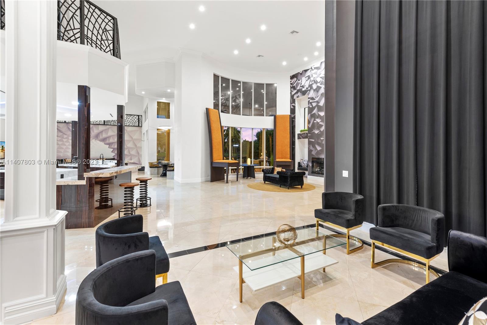 EXOTIC ACRES - Residential