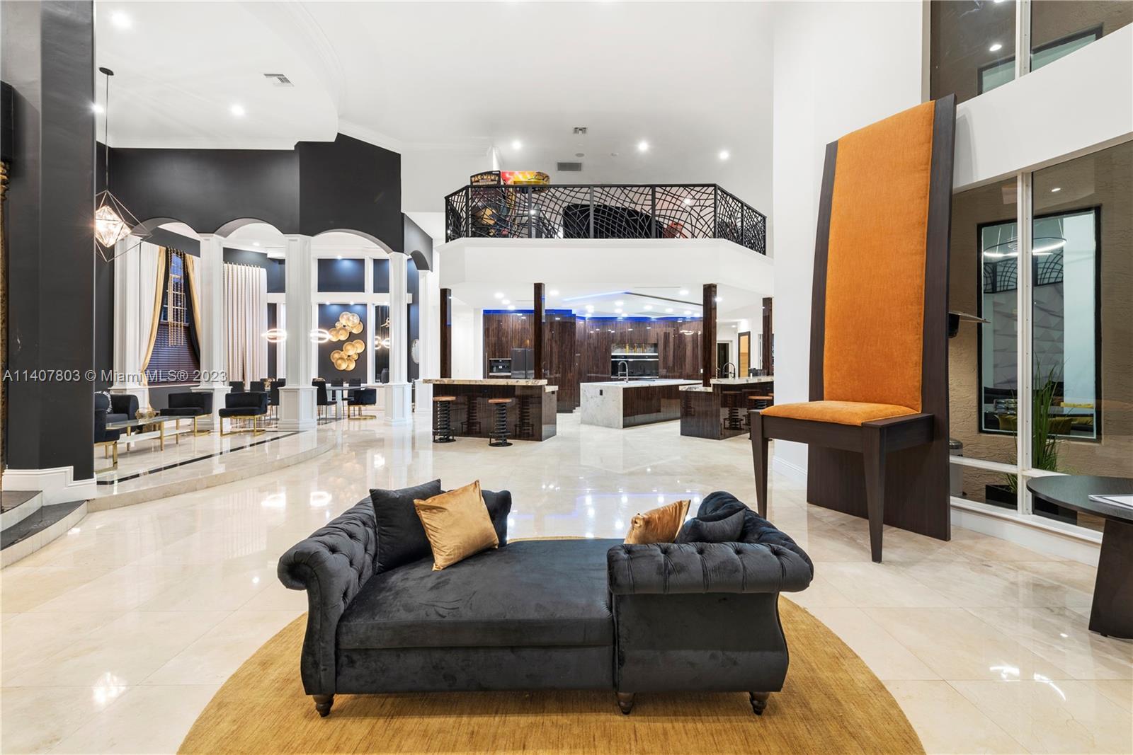 EXOTIC ACRES - Residential