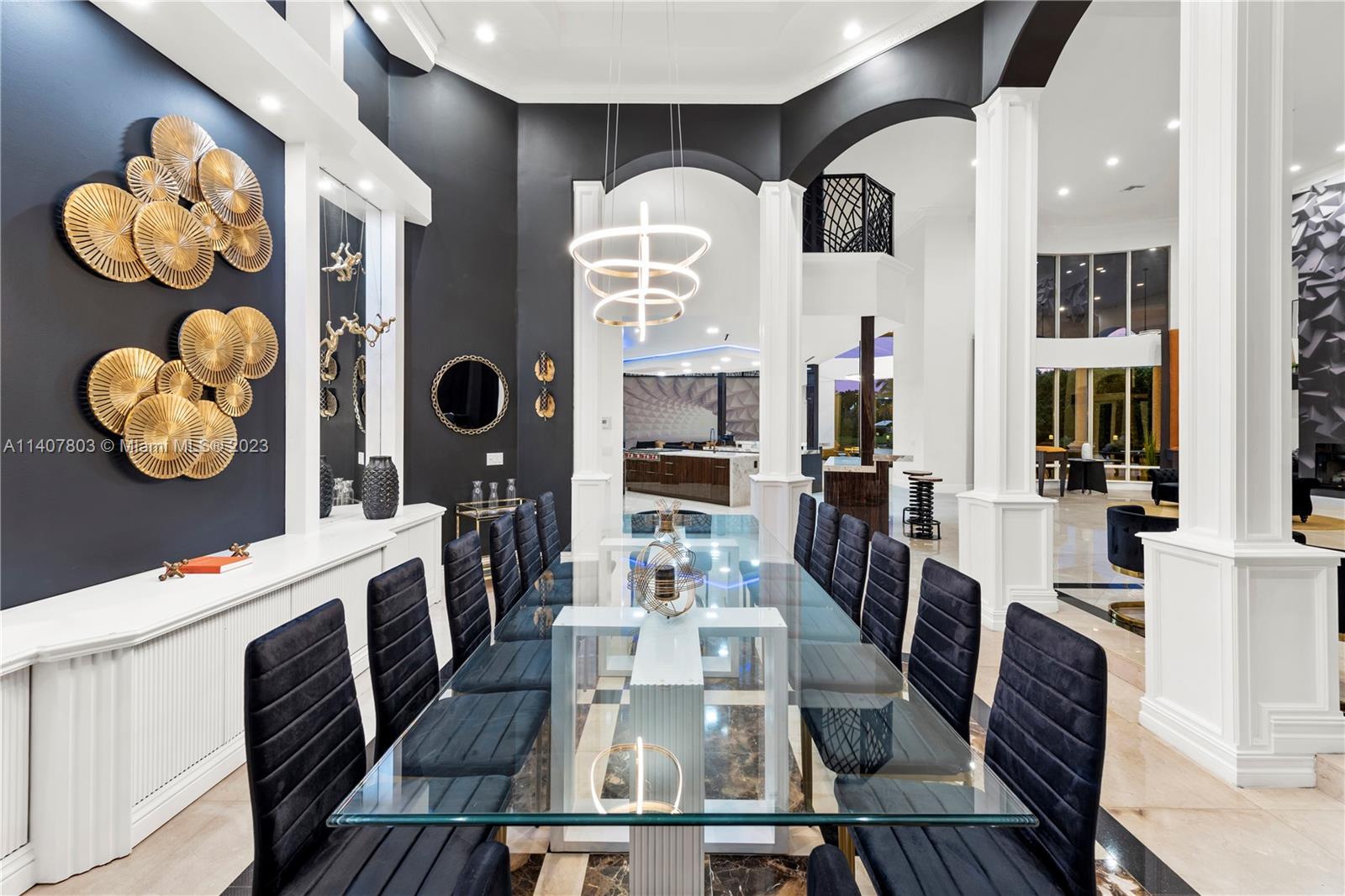 EXOTIC ACRES - Residential