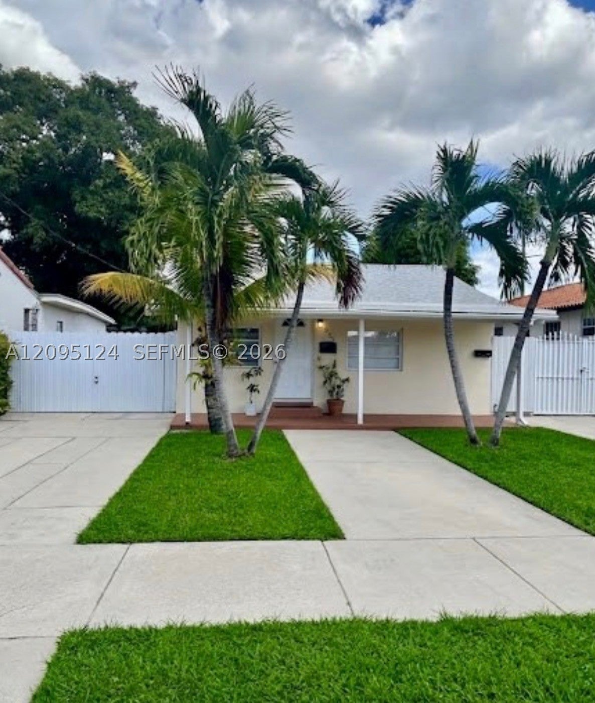 521 NW 44th Ave
