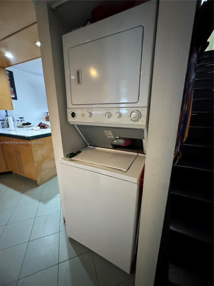 SNAPPER VILLAGE CONDO PHA - Residential