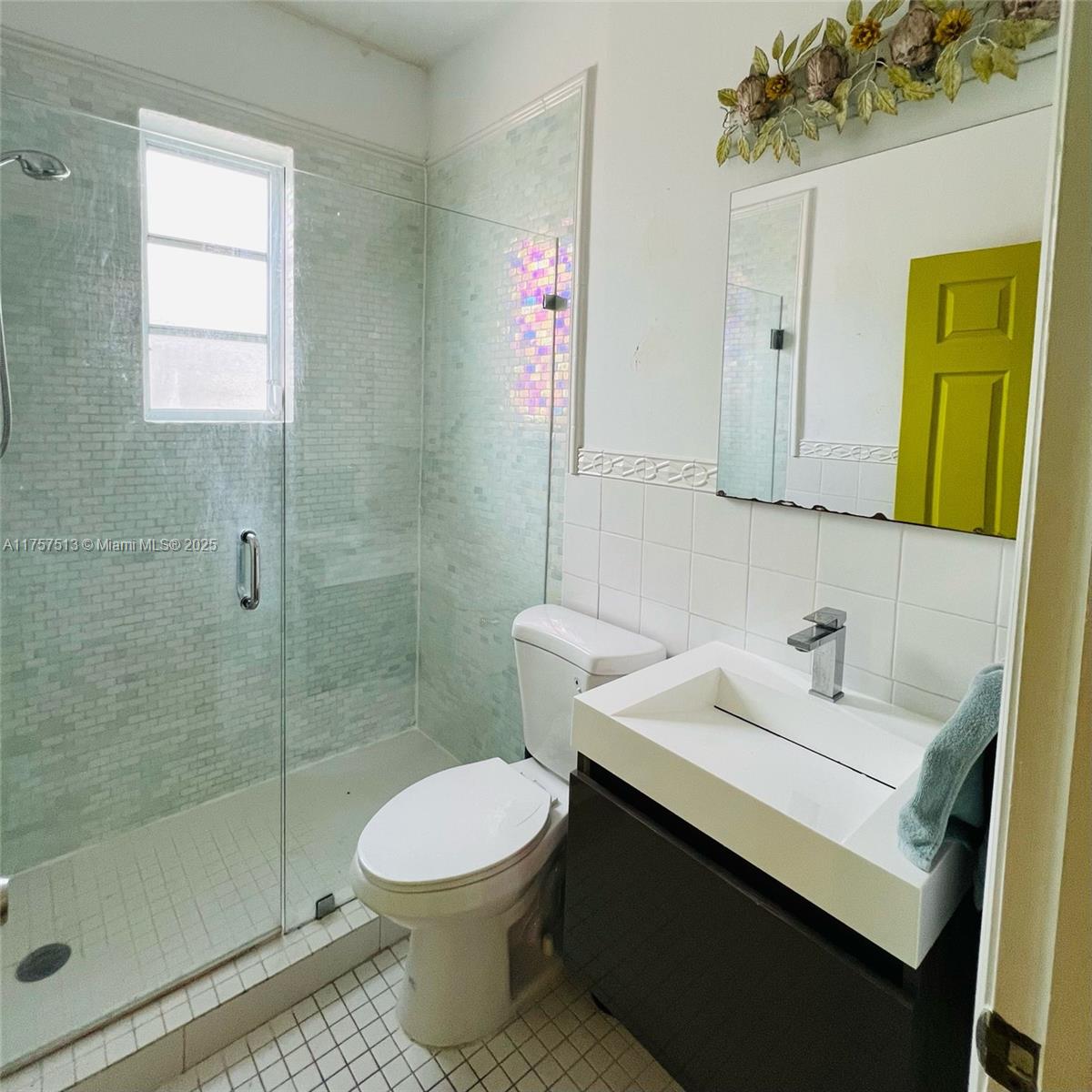 VILLA GATSBY CONDO - Residential