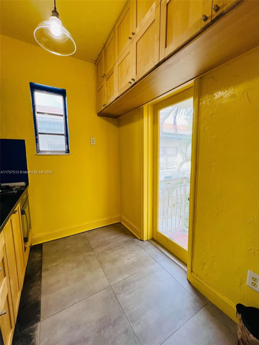 VILLA GATSBY CONDO - Residential