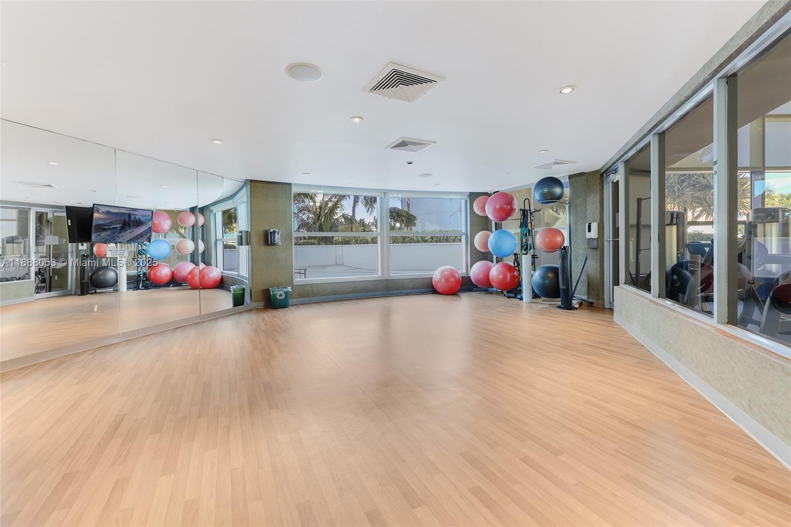 OCEAN PALMS CONDO - Residential Lease