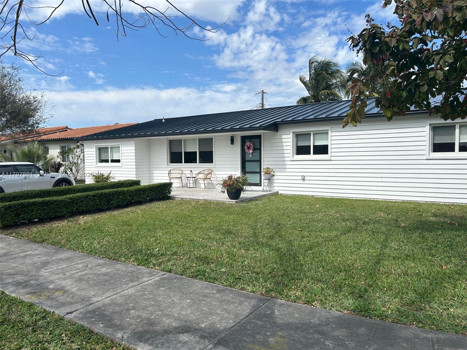 Property for Sale at 9547 Sw 59th Ter, Miami, Broward County, Florida - Bedrooms: 5 
Bathrooms: 3  - $1,150,000