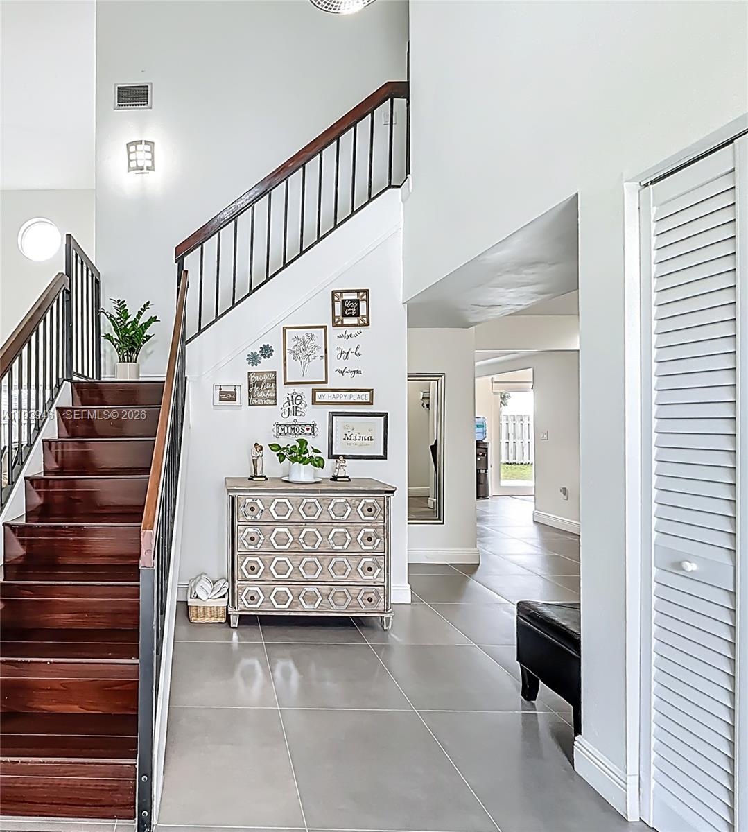 PANACHE SEC 1 - Residential