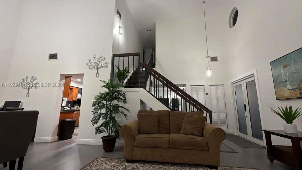 PANACHE SEC 1 - Residential