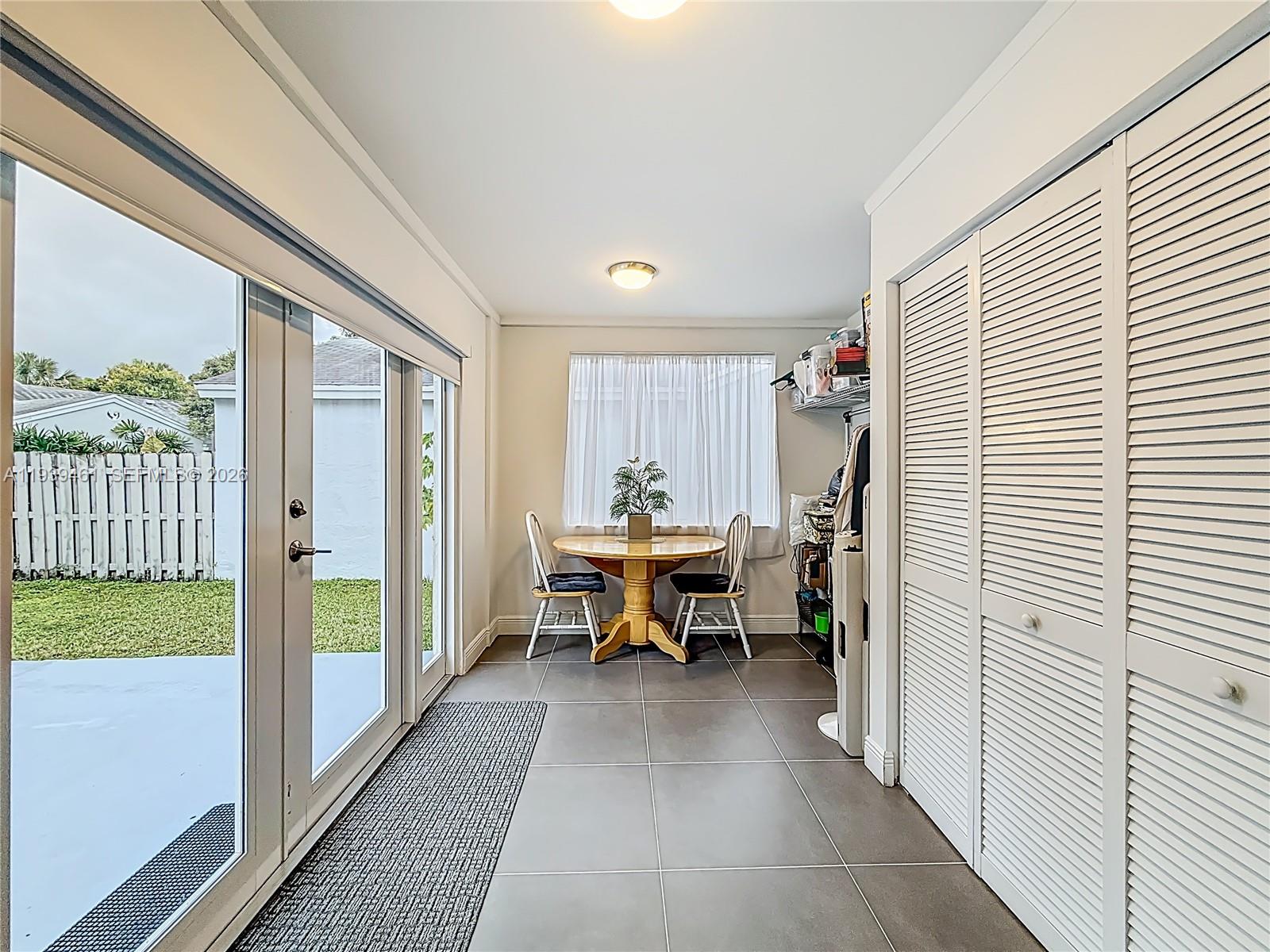 PANACHE SEC 1 - Residential