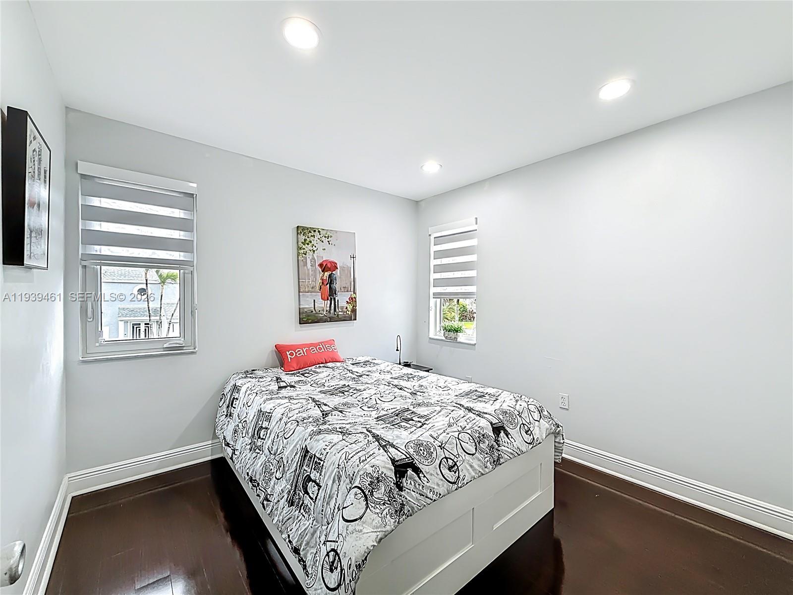 PANACHE SEC 1 - Residential