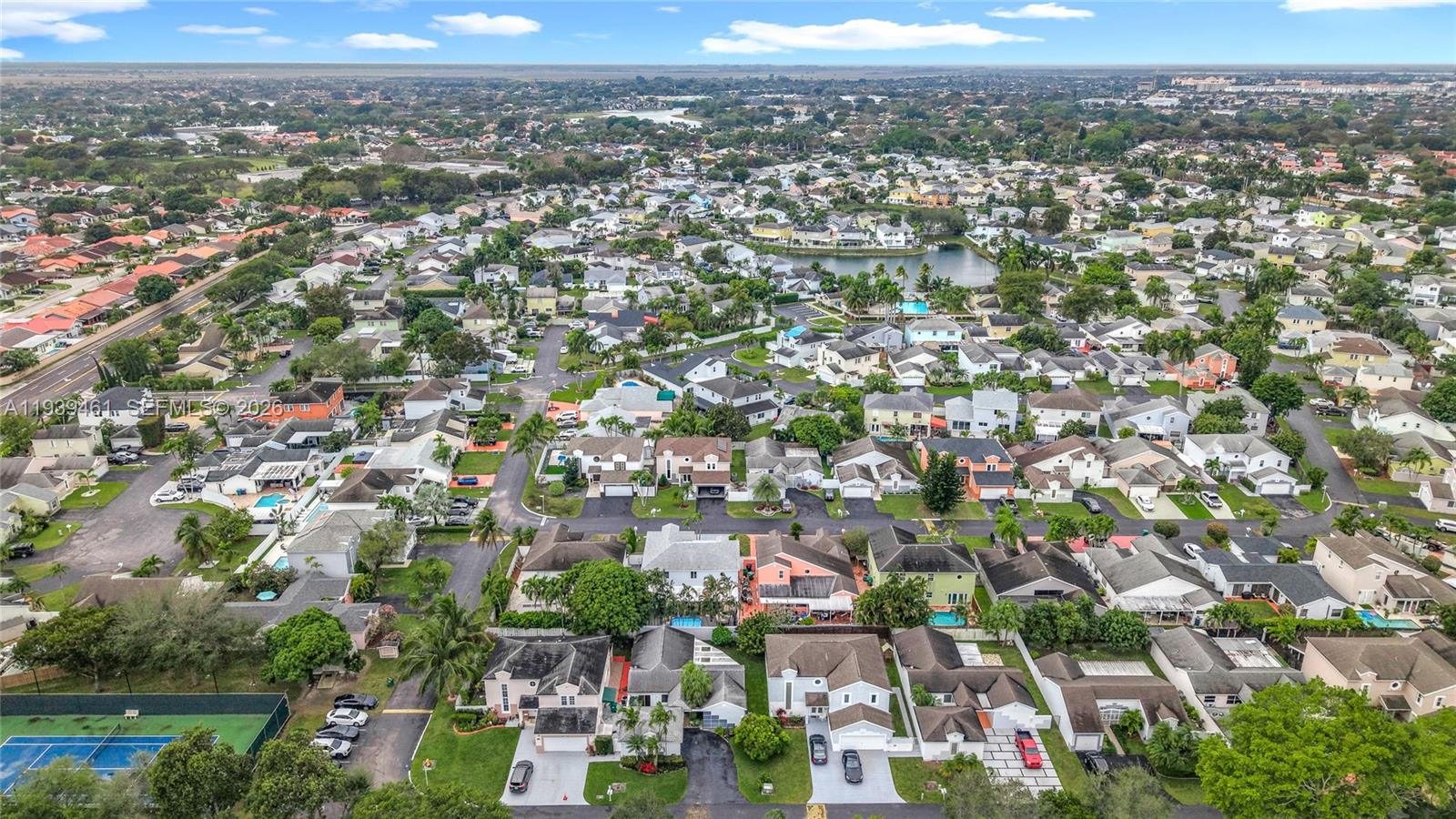 PANACHE SEC 1 - Residential