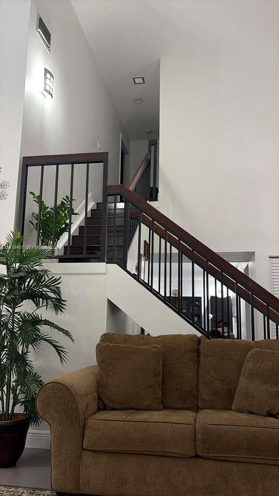 PANACHE SEC 1 - Residential