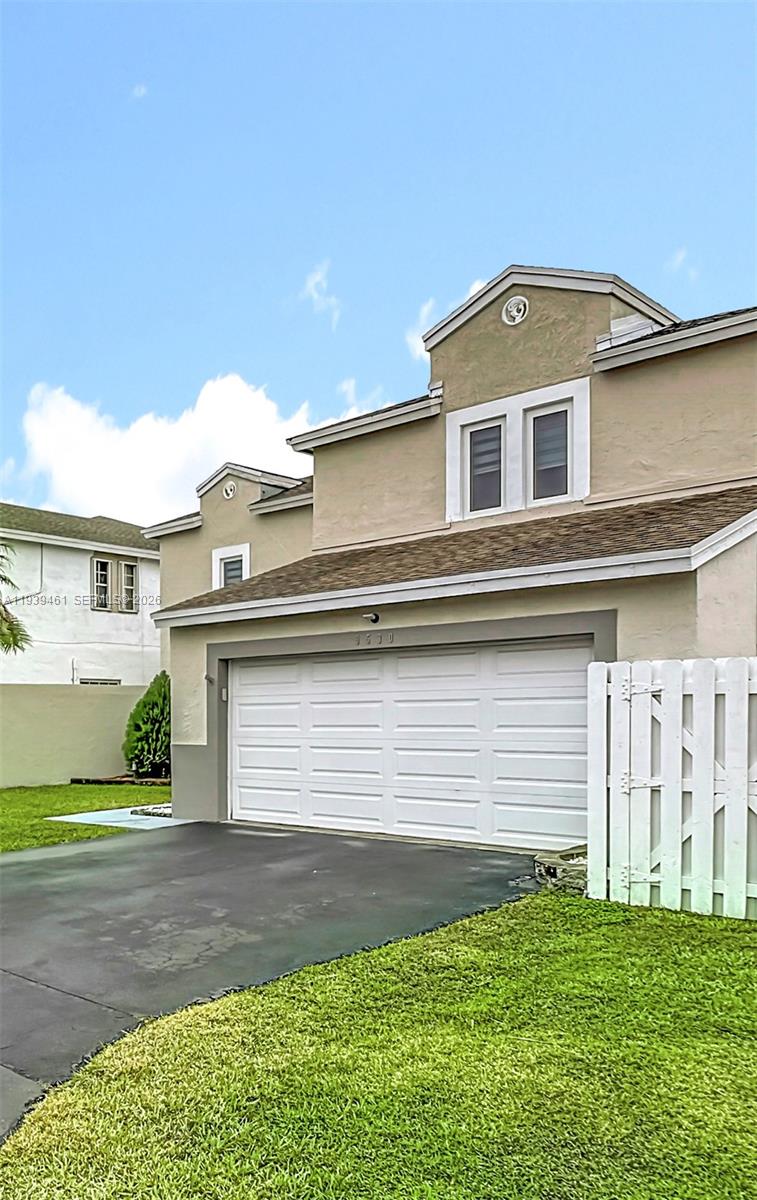 PANACHE SEC 1 - Residential