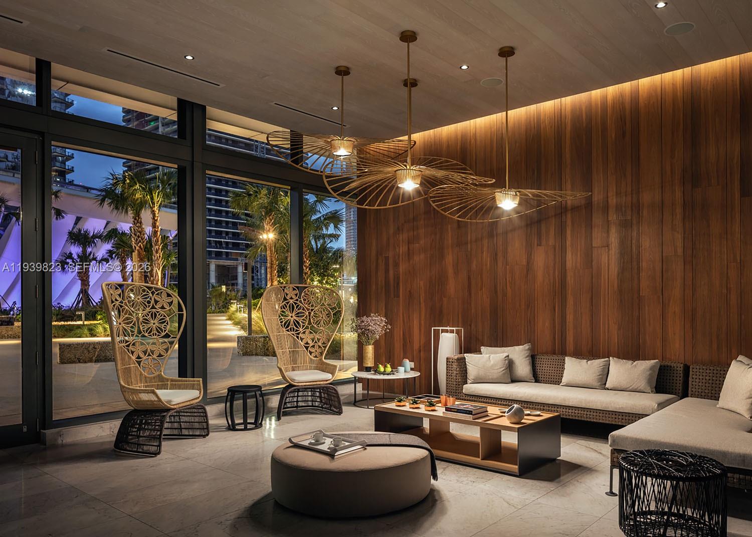 RISE CONDO - Residential