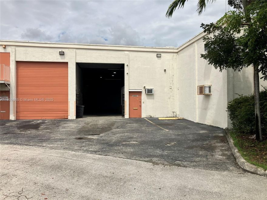 CONTACT CONNER MILFORD FOR DETAILS: (314) 766-9336. 
Lee & Associates presents a 1,722 SF warehouse unit within the Corsons Warehouse Condo park in Cutler Bay. Zoned for light manufacturing (IU-1) as a commercial condominium, it provides efficient base floor space with no covered parking or special building subareas beyond the main warehouse floor. Located outside FEMA flood hazard zones, this unit is ideal for users seeking reliability, functionality, and value in a well-established industrial community. Positioned just off SW 188th Street with close proximity to major transportation corridors, the property offers easy access to US-1 and the Turnpike, connecting businesses to greater Miami-Dade County and key regional markets.