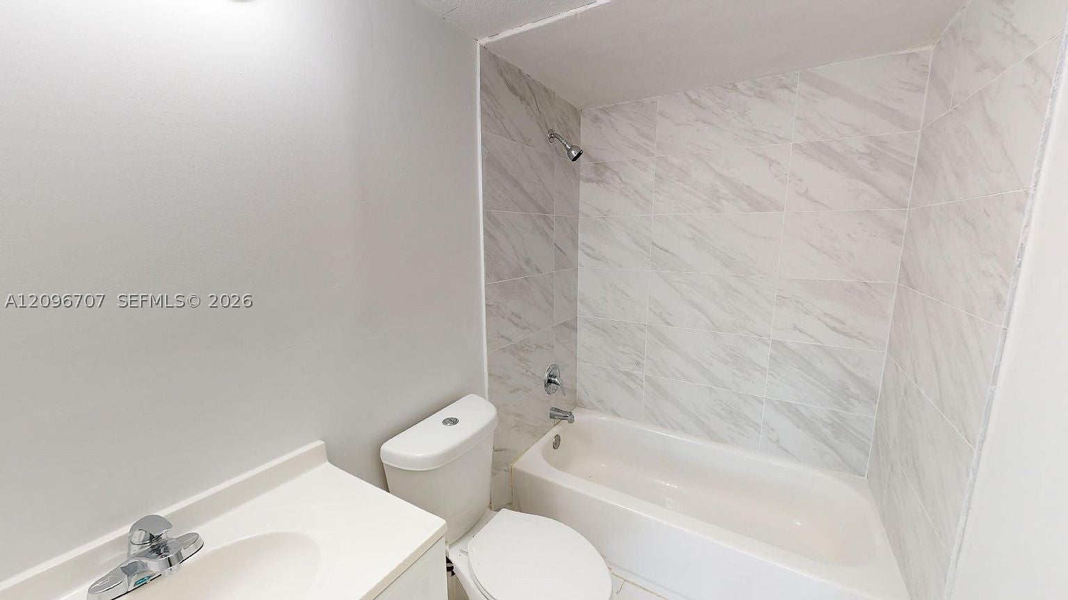 View photos, virtual tours, details... 505 NE 140th St