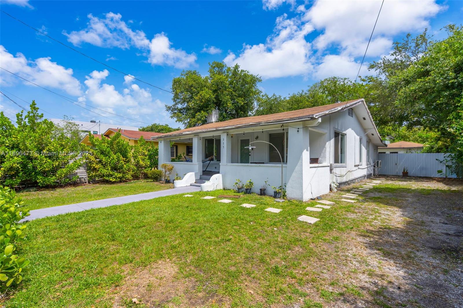 315 NW 50th St 0
