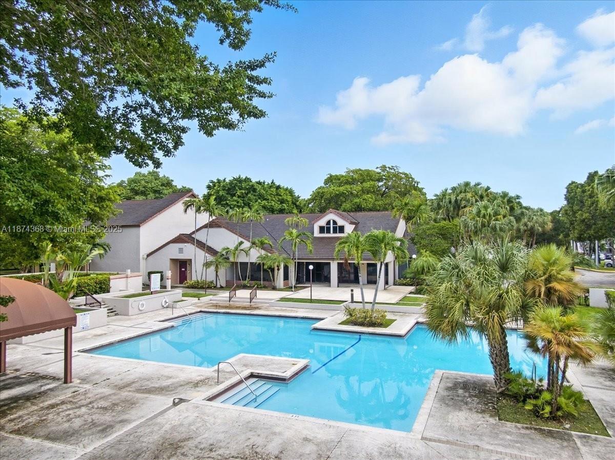 PARC VISTA CONDO - Residential