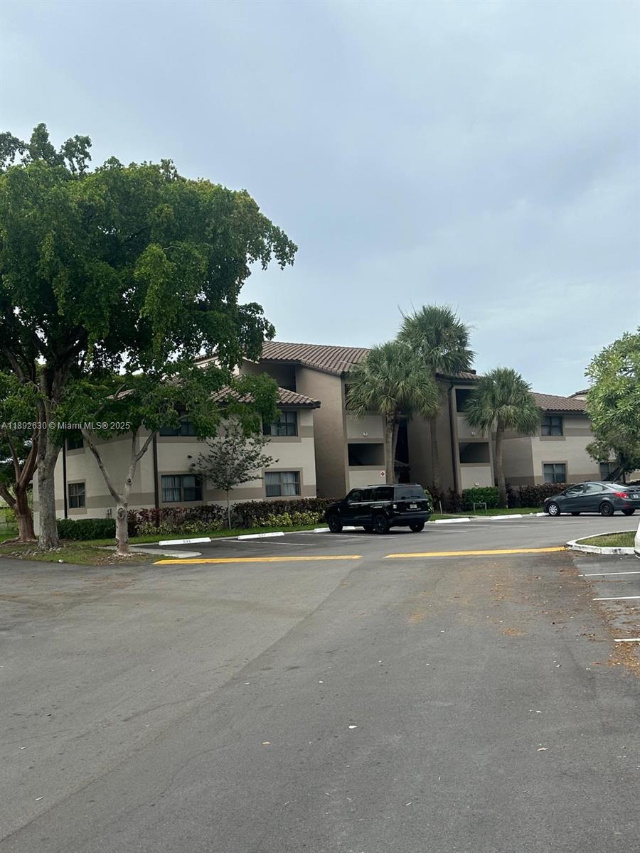 VILLAS DE VENEZIA CONDO - Residential